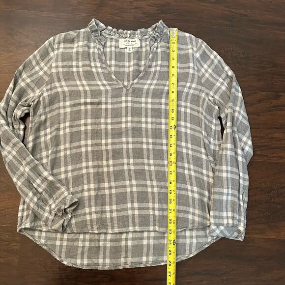 Cloth & Stone Anthropologie gray & white plaid flannel long sleeve top size L - Picture 10 of 12